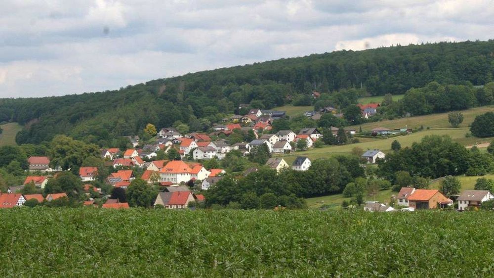 Der Reinhardswald trennt den Trendelburger Stadtteil Gottsbüren vom übrigen Stadtgebiet. Mit der Eingemeindung würde der Ort, in dessen Nachbarschaft ein Windpark entstehen soll, räumlich angeschlossen werden.